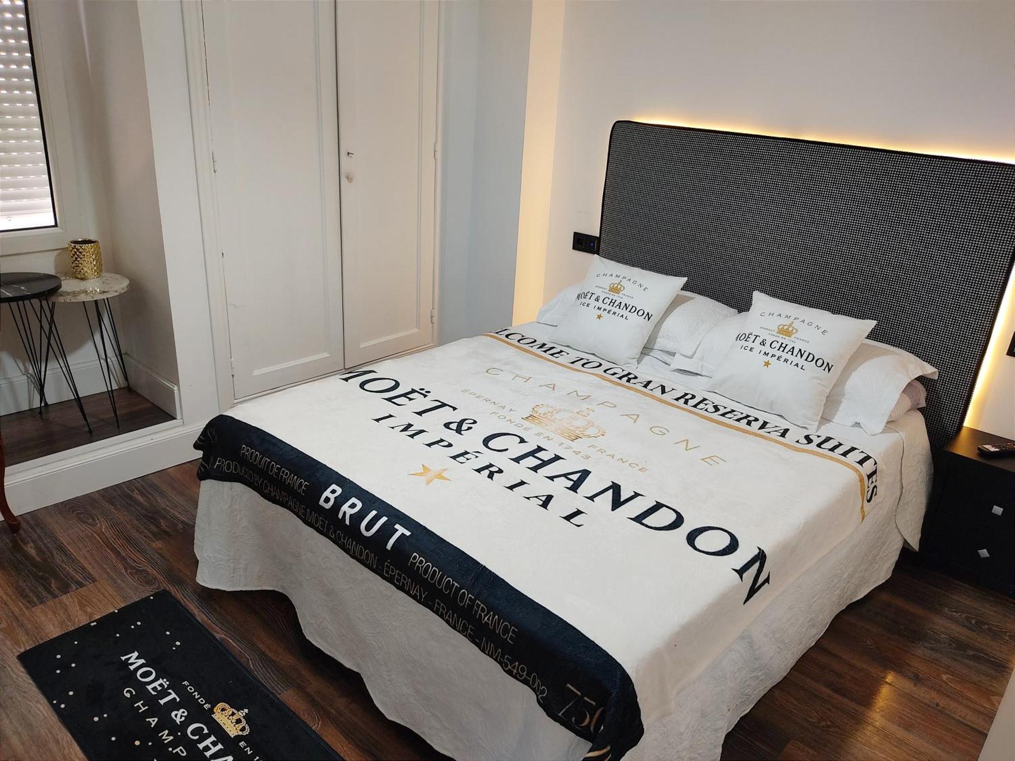 Gran Reserva Suites Centro Alojamiento Entero Logroño Zewnętrze zdjęcie